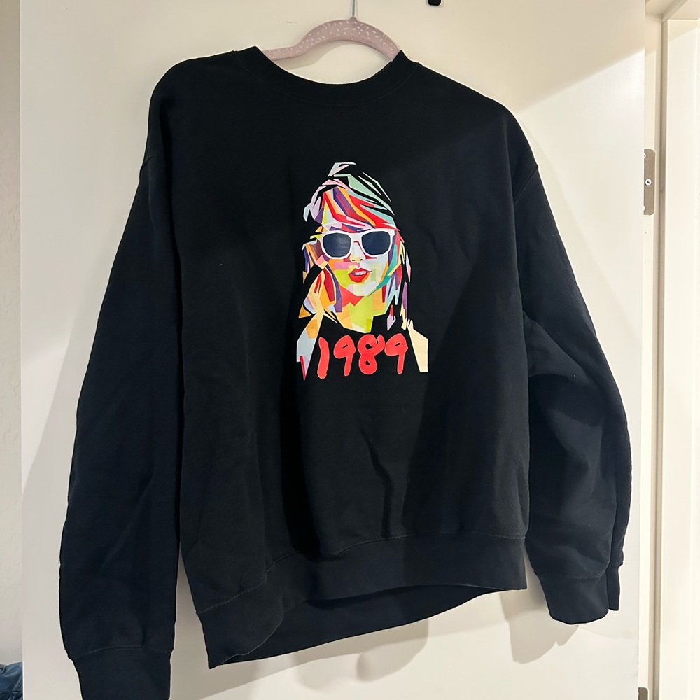Taylor Swift 1989 Sweatshirt